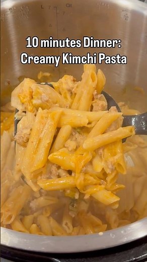 Instant Pot Creamy Kimchi Pasta | 10-Minute One-Pot Dinner
