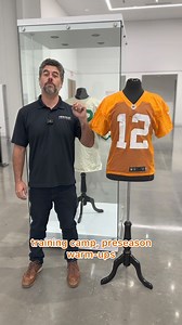 Current bid: $12,600 🐐 Bid here: https://heritageauctions.co/47O5rcZ | Heritage Auctions Sports
