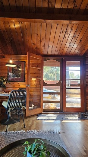 Cabin Decorating Ideas | How I Keep Our Cabin Cozy