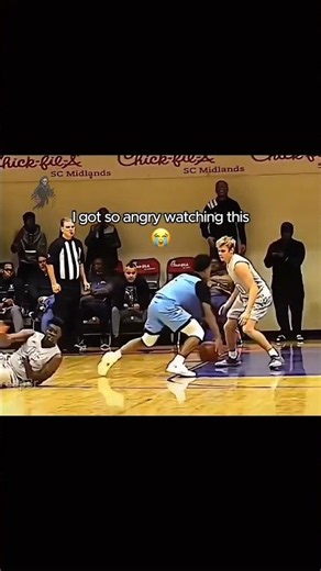 Never have I been blessed an cursed at the same time 😭 #basketball