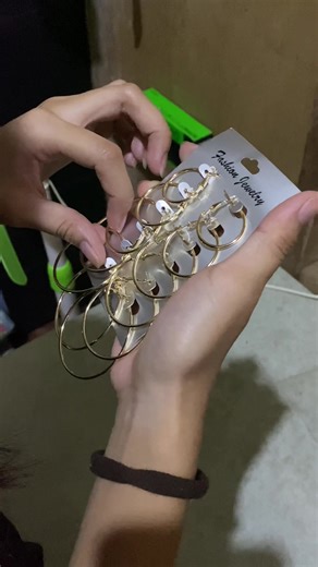 Affordable Women’s Earrings Collection