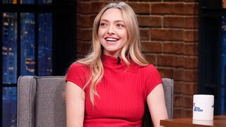 Amanda Seyfried's On-the-Road Christmas Tradition Is Literally Brilliant