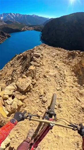 🚵‍♂️ Nepal: A Hidden Gem for Mountain Biking Adventures When most people think of Nepal, they imagine towering peaks, ancient temples, and world-famous treks—but Nepal offers much more. This Himalayan country is also a world-class destination for mountain biking, with rugged trails, off-road jungle tracks, alpine routes, and cultural village paths that promise an adrenaline-filled experience like no other. From the dramatic single tracks of the Annapurna Circuit to the remote desert trails of U