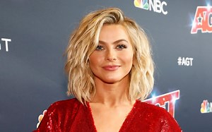 Top 10 Hottest Female Fitness Videos Ever - Women Fitness