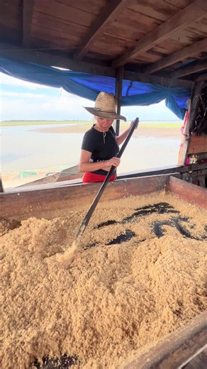 Os vídeos de Larissa Pacheco (@larissa.pacheco36) com som original - Mestre Solano