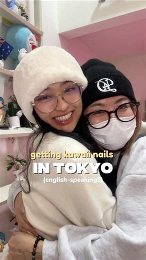 my FAVORITE nail tech in TOKYO!!
