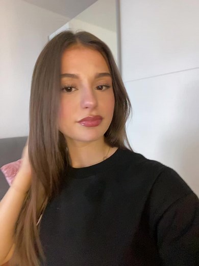 Tips for Styling Long Brown Hair at Home