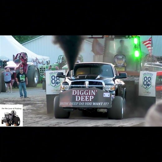 Justin Beheler Diggin Deep Lucasville OH #shorts #truckpulling #pulling #fortheloveofpulling