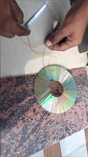 Free Energy from CD Solar Light – No Battery Needed! 😱