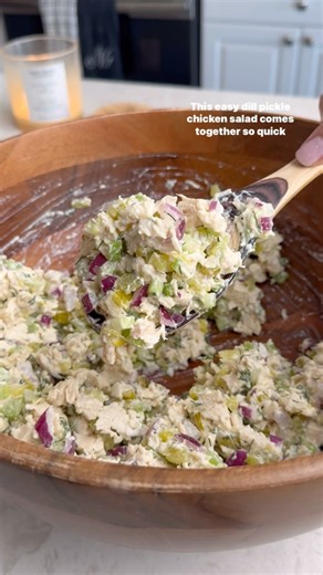 Jaycee Nabrotzky | DILL CHICKEN SALAD 💚 so quick and easy using pre cooked chicken and perfect for a meal or snack! Ingredients: 1 lb cooked chicken breast... | Instagram