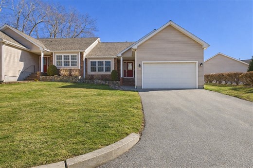 246 Spencer Woods Dr, Warwick, RI 02818 - MLS 1406684 - Coldwell Banker