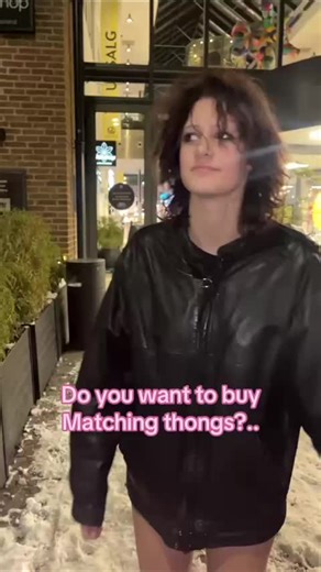 Twinning Fashion Inspiration for Friends and Siblings