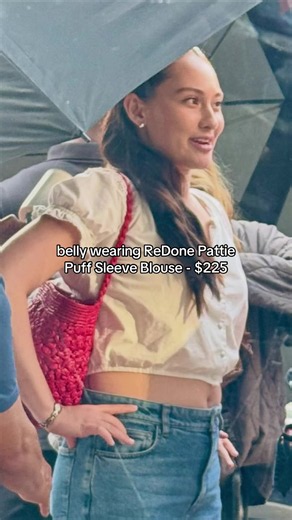 lola’s outfit while filming the tsitp movie today #tsitp #bellyconklin #thesummeriturnedpretty #lolatung #screenaccurate