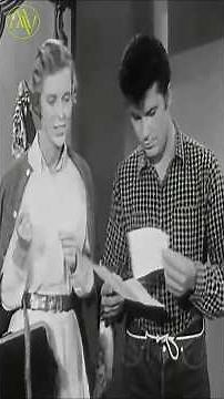 Buddy Ebsen, I'm taking a bikini to Palm Springs, The Beverly Hillbillies, 1962