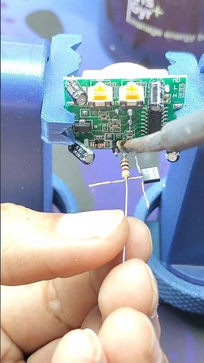 DIY Motion Sensor AC Switch with PIR #shorts