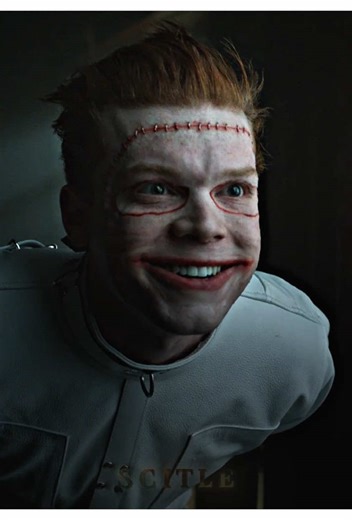 my favourite creepy guy •scps and presets in bio• {#cameronmonaghan #jeromevaleska #gotham } dt: @robine • gothamaep HAPPY BIRTHDAY BAE