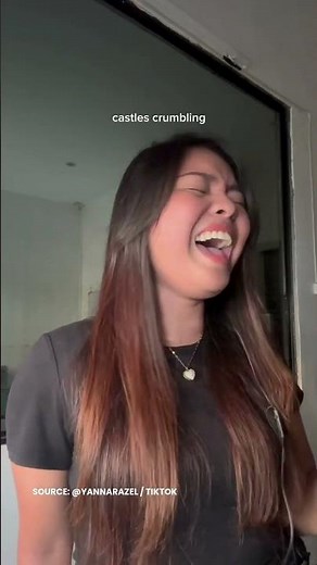 Katy Perry is still in harmony with everyone’s favorite classic pop ballad, ‘Wide Awake’ ✨