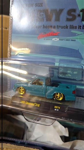 Unboxing the M2 Machines 95 Chevrolet S10 CHASE