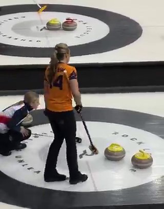 loving this rock league rule - a rock on the pin at the end of the last end is worth 2. gets frontier a win in the women’s matchup and avoids the alpine sweep