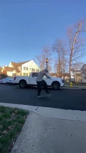 3/9/2026 Switch 180 Over A Crowbar And An Alien Phone Mount