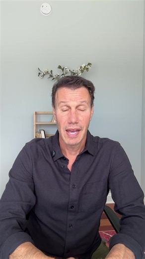 Trust the Nationwide Car Shipping Experts with Your Vehicle! With 30 years of experience and a proven track record of safely delivering over 1,000,000 vehicles, RoadRunner Auto Transport is the go-to choice for all your car shipping needs. Why choose us? • Door-to-door service for a hassle-free experience • Decades of expertise for safe and reliable transport • Millions of miles of vehicle shipping experience Ship your car with confidence. Book RoadRunner Auto Transport today! | RoadRunner Auto 