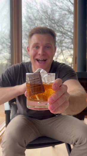 Chocolate Maple Syrup Old Fashioned! #fyp #whiskey #party #lifehack #bourbon