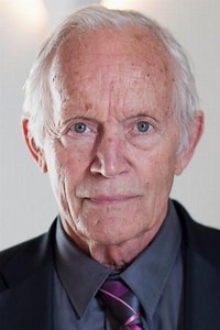 Lance Henriksen