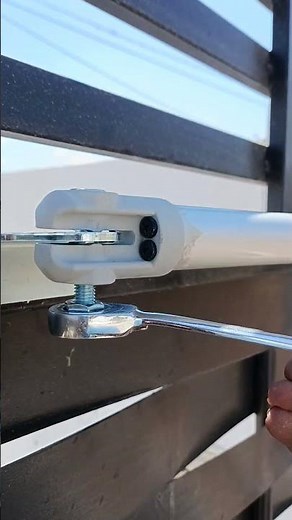 installing somfy swing motor vid num 5