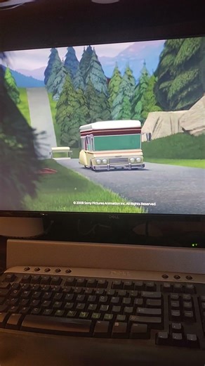 Open Season 2 - Fifi vomits on his owner's lap