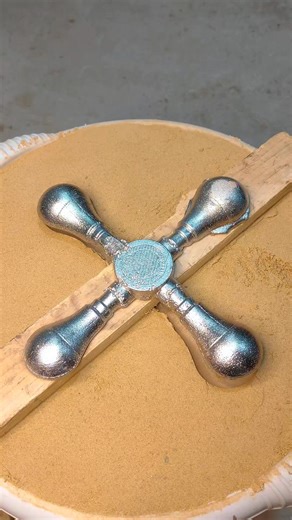 DIY Metal Fidget Spinner - Sand Cast Sand casting a custom metal fidget spinner 🔥✨ Poured molten aluminum into a sand mold to create this unique 4-arm spinner design! Process: ✅ Created sand mold pattern ✅ Poured molten aluminum ✅ Cooled and cleaned ✅ Perfect shiny finish! Follow for more satisfying metal casting! 🔨 #metalcasting #fidgetspinner #aluminum #satisfying #TikTokCreatorSearchInsightsIncentive