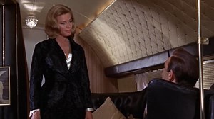 Meghalt az 1964-es James Bond-film színésznője, Honor Blackman