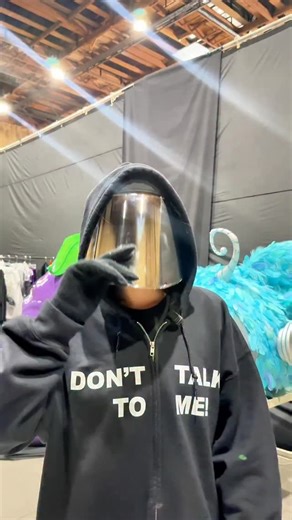 𝗞𝘆𝗹𝗶𝗲 𝗖𝗮𝗻𝘁𝗿𝗮𝗹𝗹 on Instagram: "Find out which mask is mine on the @maskedsingerfox on January 7th!👀👀 #tmsinsider"