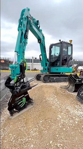 Compaction on uneven ground 🦾 #excavatorattachments #steelwrist