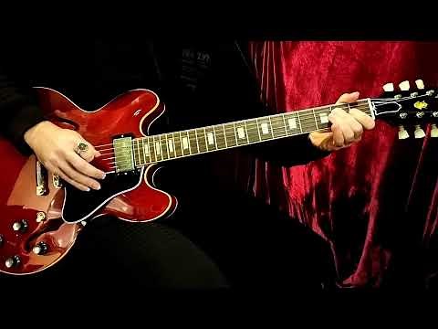 Blues! Gibson Custom Shop 1964 ES-335