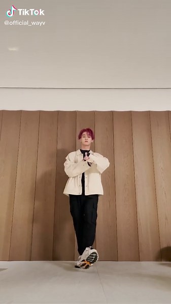 킥킥킥킥킥킥백!! #Kick_Back_Challenge (#KUN ver.) #WayV #威神Ｖ