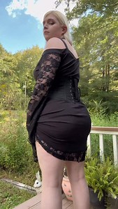 Do I have goth vibes 🖤 | Amanda Rae