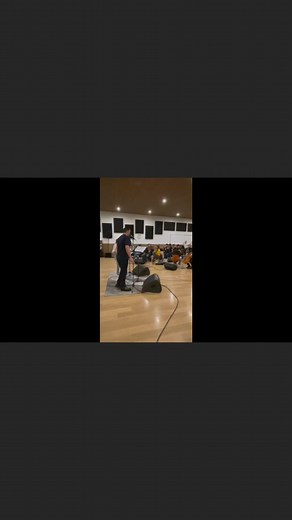 من اجواء التحضيرات للحفل مع رامي عياش # Ramy Ayach - رامي عياشRamy Ayach & Mazzika Orchestra Amal Guermazi | Mazzika Orchestra