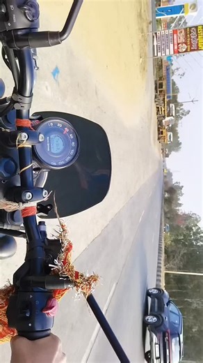 Itz Vicky on Instagram: "⚡💫😅 #new #viral #trains #tranding #viralreels"