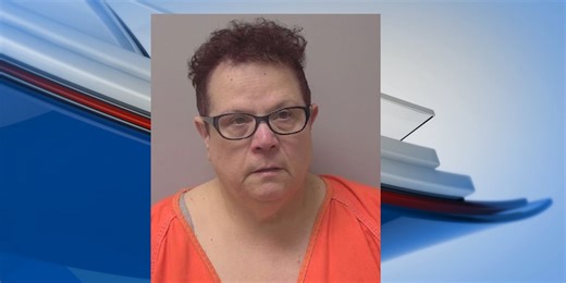 Former town clerk takes plea deal in embezzlement case