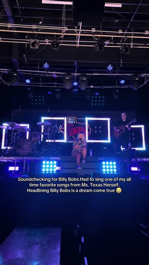 Miranda Lambert's Inspiring Impact on Fans