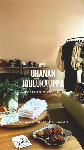 Uhana on Instagram: "Uhanan Joulukauppa Hämeenkadulla on tänä vuonna auki joka päivä ennen joulua! Tervetuloa nauttimaan avajaismeinigistä ja tekemään ihania lahjaostoksia huomenna keskiviikkona klo 11 alkaen! Uhanan Joulukauppa, Hämeenkatu 14 c 14 Ke- pe 11-18 La- su 11-16 Ma 11-18 Ti 11-16 Let your soul be your Santa!"