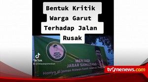 Baliho Kritik Ridwan Kamil Mejeng Di Jalan Raya Leles Garut, "Jalan Rusak, Rakyat Celaka"