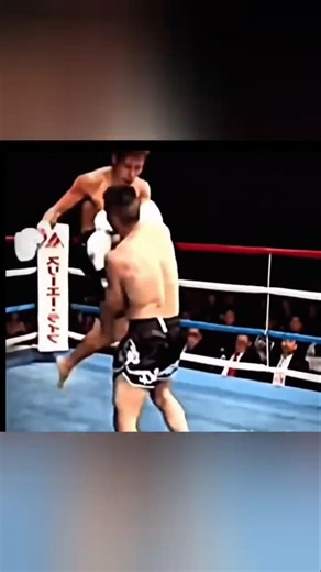 Jump Knee Strike Knockout 😱💪