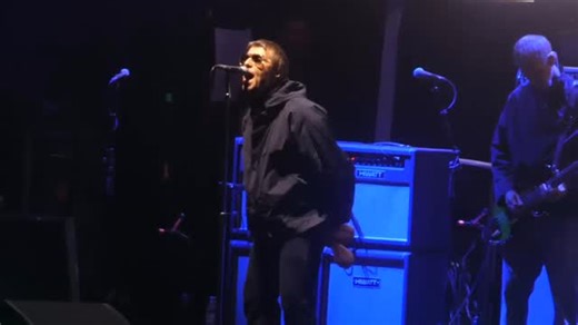 Castnoshadowofficial | Ok this is a bit outrageous how good this is. Oasis – Live Forever @ MetLife Stadium, East Rutherford, NJ 31/8/25. I think we might have... | Instagram