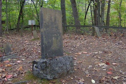 10 Haunted Hiking Trails Around the South