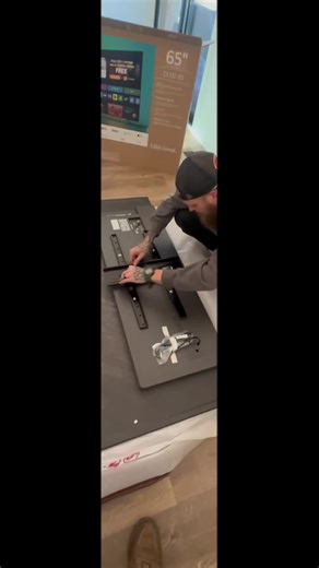 Got a bunch of little home tasks piling up, and that new furniture still in the box? 📦 Don't sweat it, I can help you tackle both! My services are super cost-effective, so you won't break the bank getting things done. You'll always know exactly what you're paying for with my transparent pricing, no hidden surprises here! 😉 Plus, I'm offering some sweet discounts right now, so it's the perfect time to get your home sorted. Let me help make your space look amazing and functional! ✨ #HomeHelp #Fu