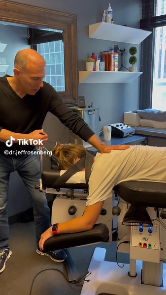 Fast Neck Pain Relief with Spinal Decompression Therapy