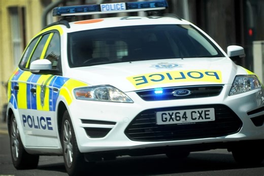 Police raid properties after information received about 'drugs gang operating' in Bognor Regis