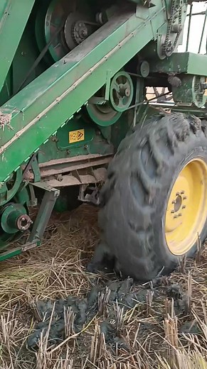 3.4K views · 4.2K reactions | #johndeere #tochanking #harvest #farming #kisan #agriculture #4wd #instareels #editing #facebookreel #picture #japan #canada #khetibadi #usa #bangalore #kubota | Rishu Yadav | Facebook