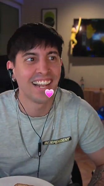 Tatatito y Robleis: Diversión en Stream